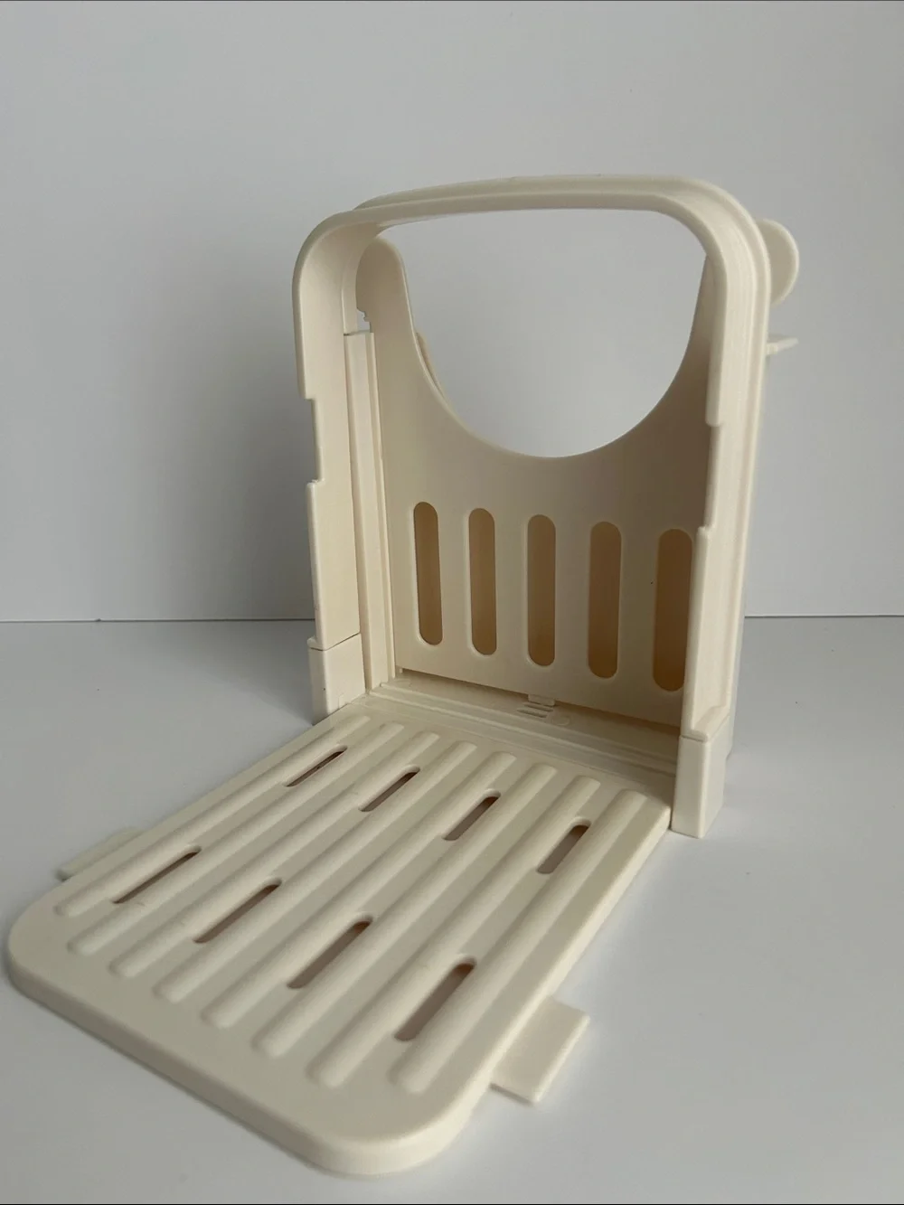 Cream Adjustable Plastic Bread Slicer Four width  - Home Organizer